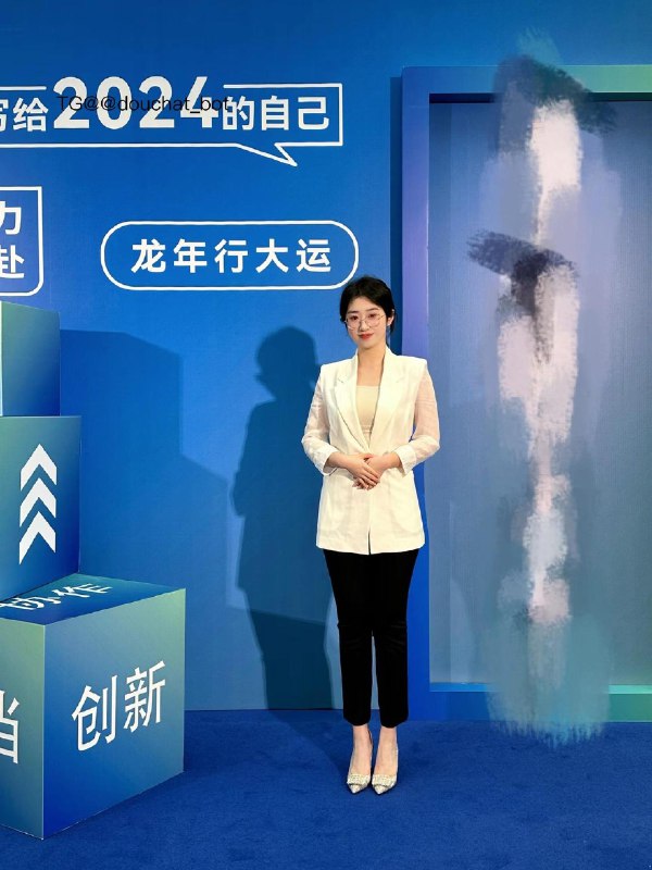 图片[1]-抖音 臭屁楠 微密圈  NO.003期 【40P6V】最新至：2024.3.10-微密空间-全网最全抖音网红铁粉空间觅圈