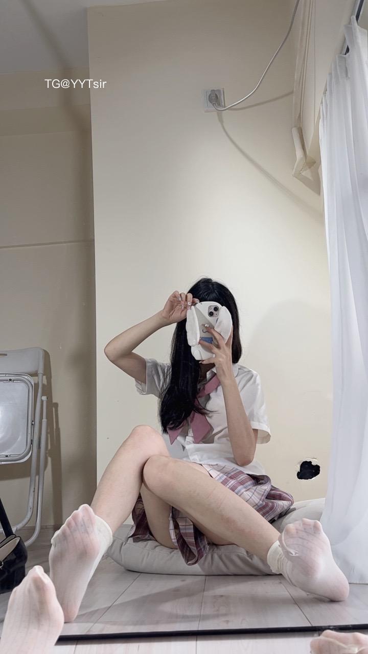 图片[1]-抖音 小甜酒子 铁粉空间 NO.001期 【80P3V】-微密空间-全网最全抖音网红铁粉空间写真