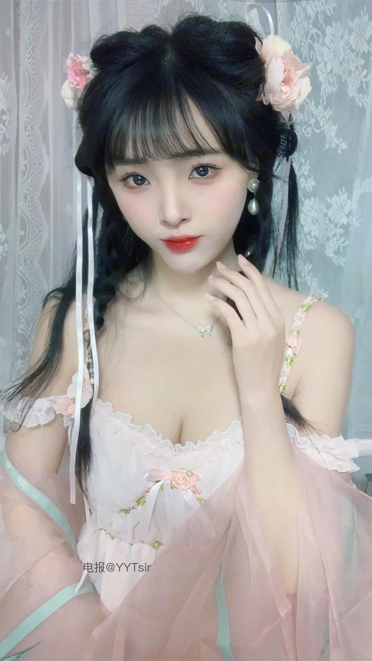 图片[1]-抖音 枝枝栗子 微密圈  NO.001期 【28P】-微密空间-全网最全抖音网红铁粉空间写真