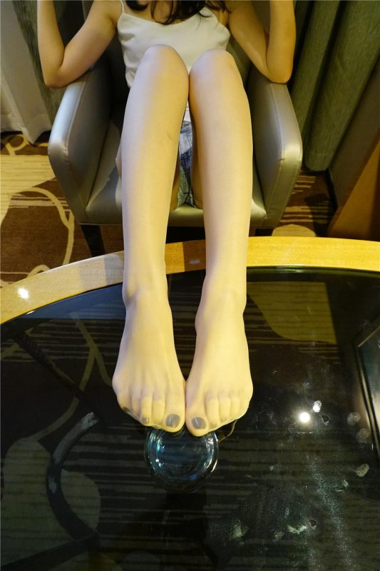 袜小喵 KT014《一女两杯》-微密空间-全网最全抖音网红铁粉空间觅圈