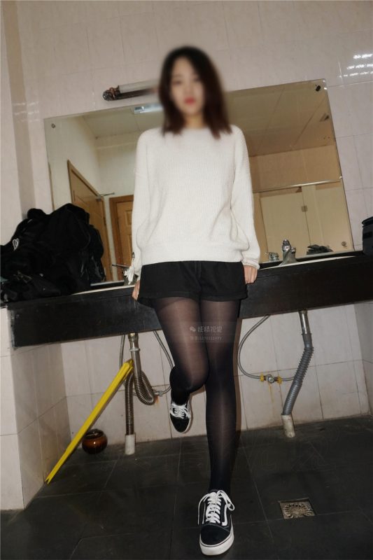 [妖精视觉] NO.025 苏苏 _ 初识之恋半生缘 [68P]-微密空间-全网最全抖音网红铁粉空间觅圈