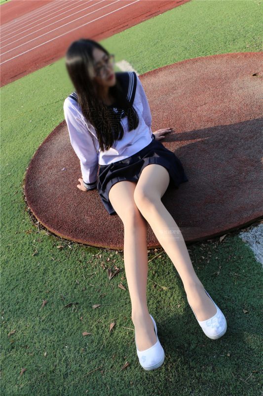 [妖精视觉] NO.076 甜甜 运动场 足尖加固肉丝袜 [55P]-微密空间-全网最全抖音网红铁粉空间觅圈