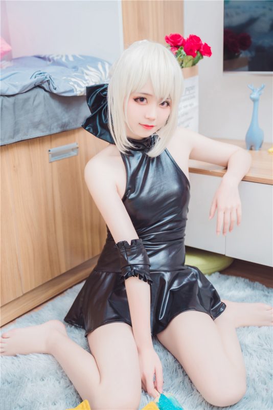 兔玩映画 VOL.027 泳装saber [40P] 精选-微密空间-全网最全抖音网红铁粉空间觅圈