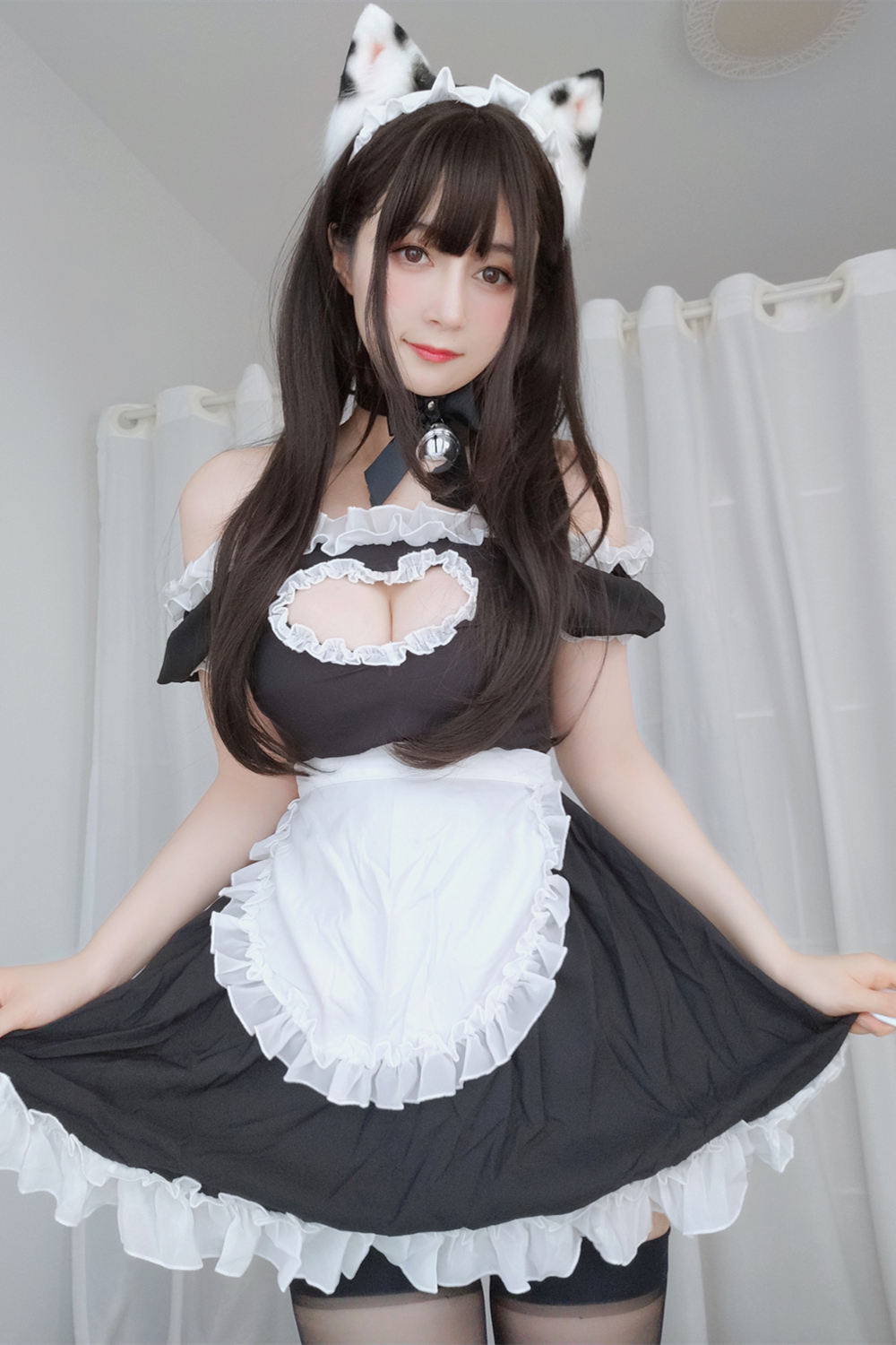 白银81 – 女仆 [25P1V90M]-微密空间-全网最全抖音网红铁粉空间写真