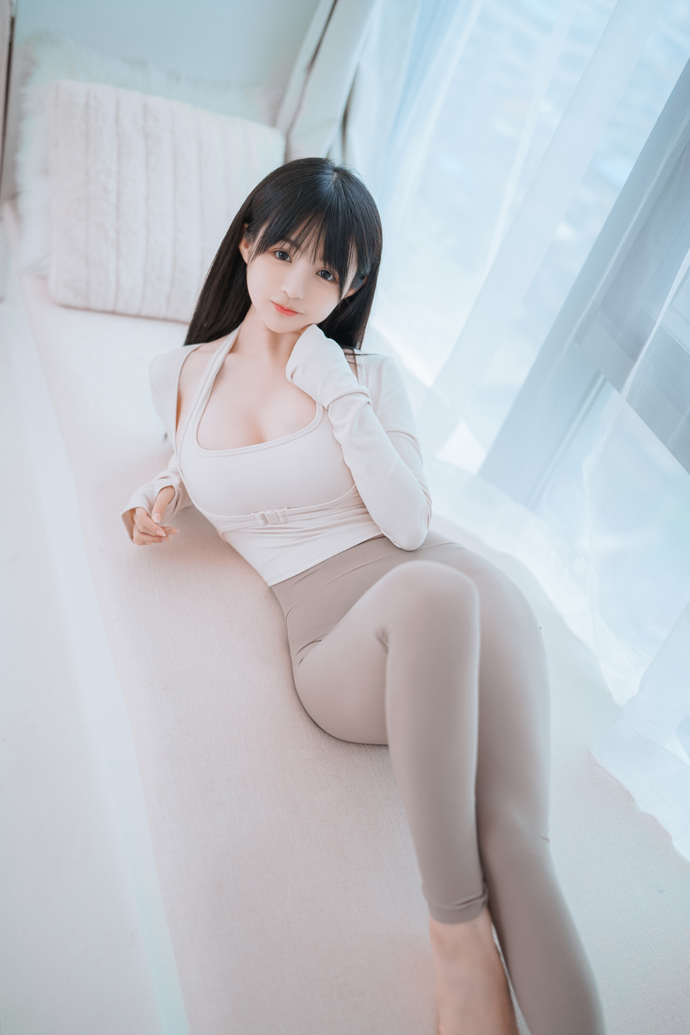桜井宁宁 – 瑜伽妹妹 [80P832M]-微密空间-全网最全抖音网红铁粉空间写真