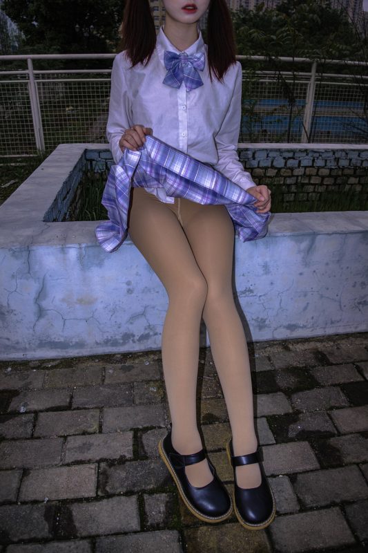 森萝财团 月下-01 小夜 双马尾JK肉丝 300D 真空 [76P-988MB]-微密空间-全网最全抖音网红铁粉空间觅圈